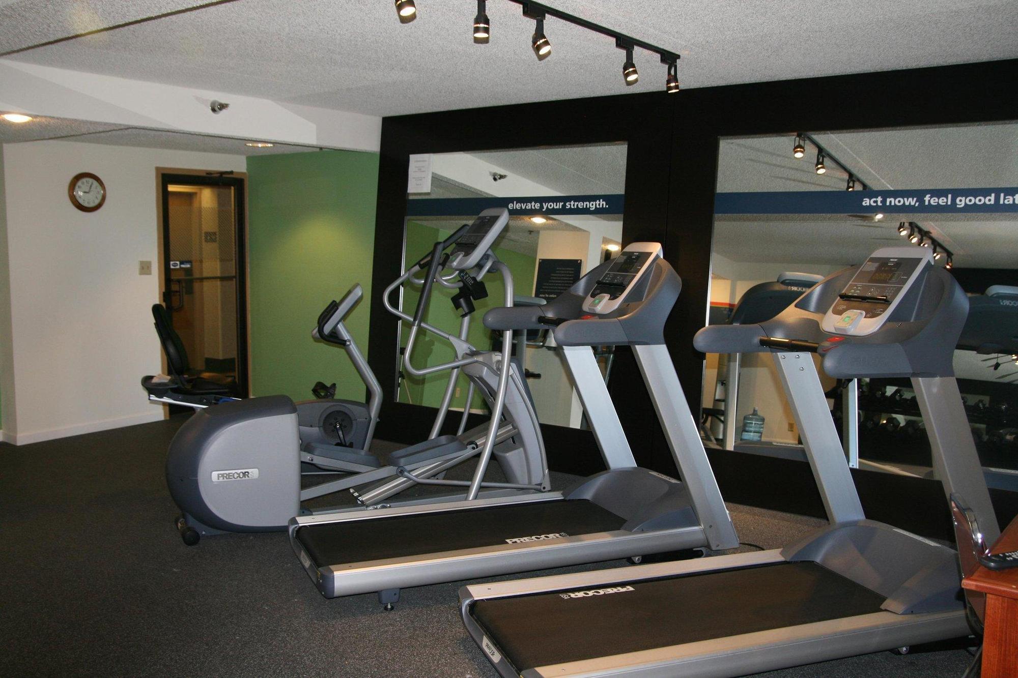 Hampton Inn Des Moines-Airport Bagian luar foto